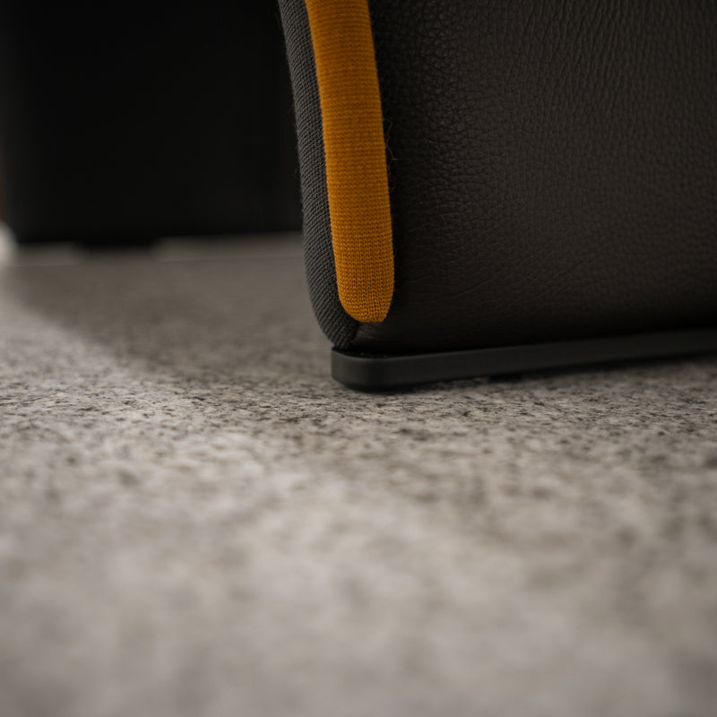 【展示品】Cassina / 570 GENDER / カッシーナ