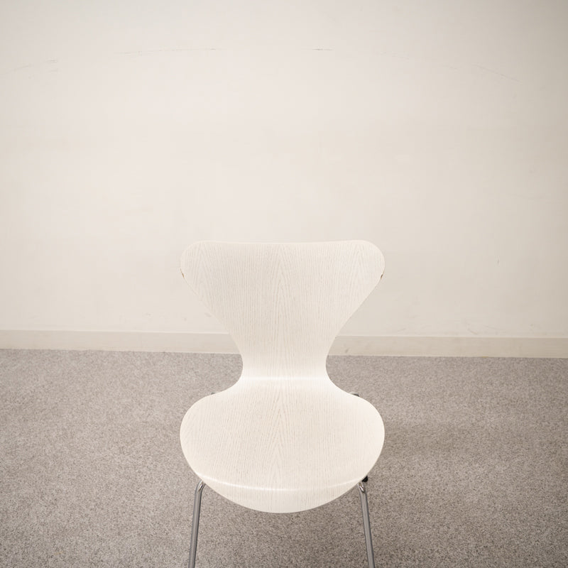 Fritz Hansen / SERIES 7 / フリッツ・ハンセン