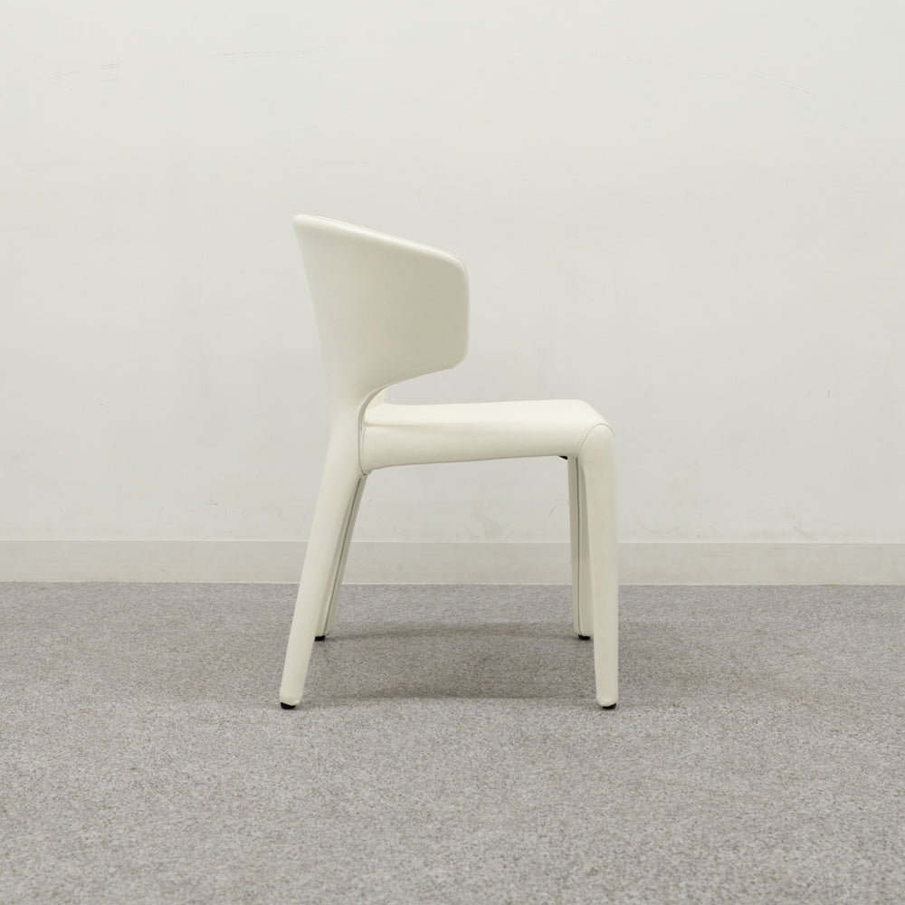 Cassina / 367 HOLA / カッシーナ
