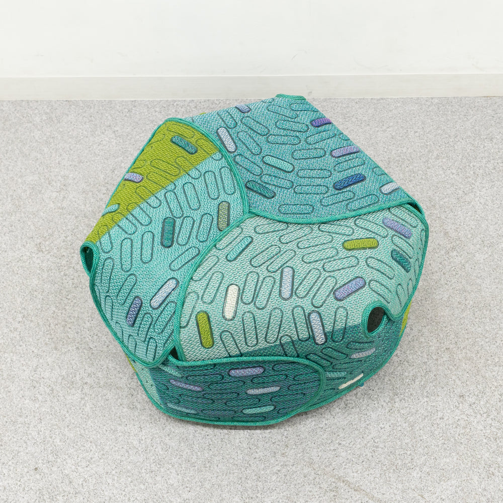 Paola Lenti / HANA-ARASHI Ottoman / パオラレンティ
