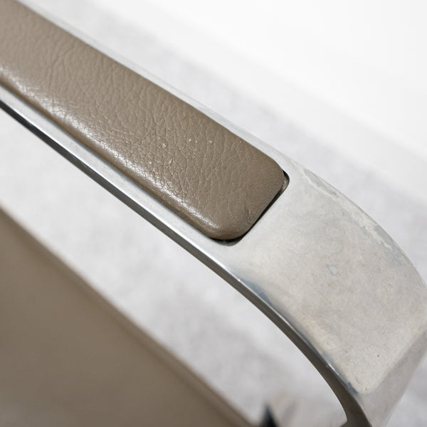 Walter Knoll / GEORGE