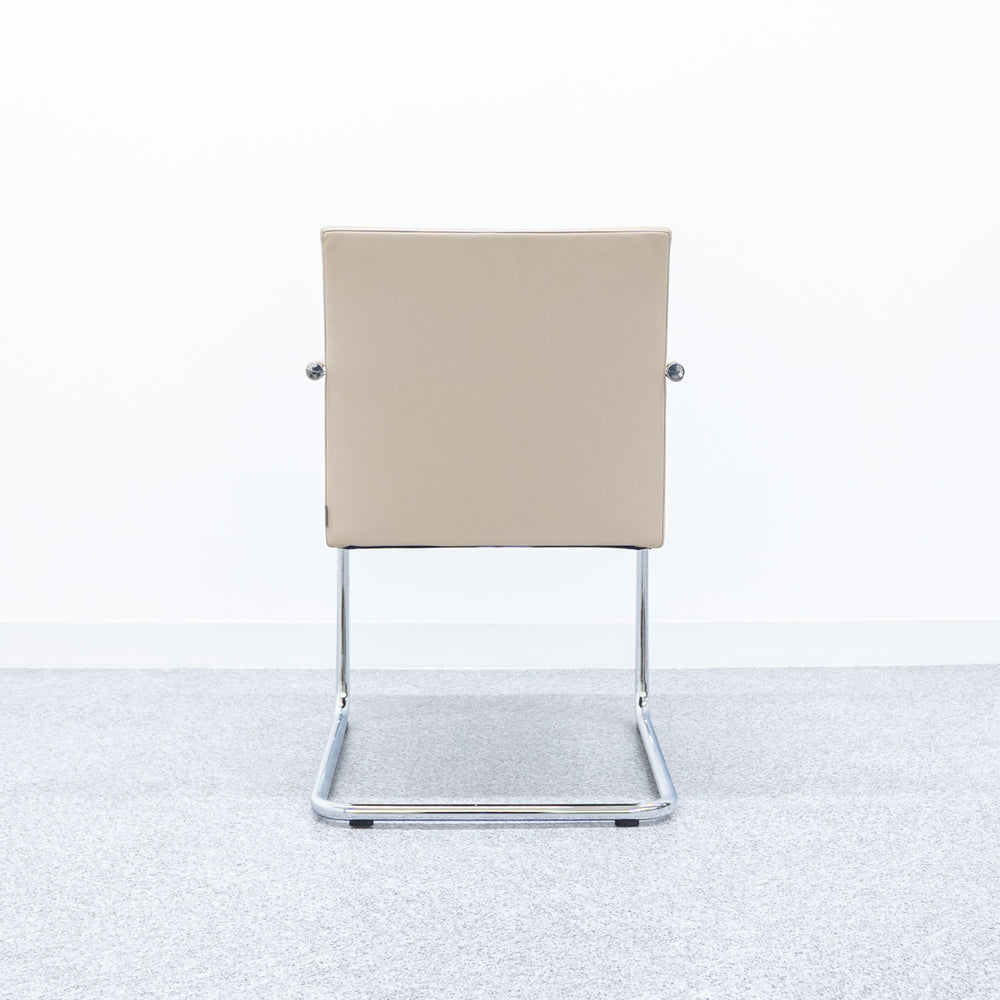 Walter Knoll / George Cantilever Chair