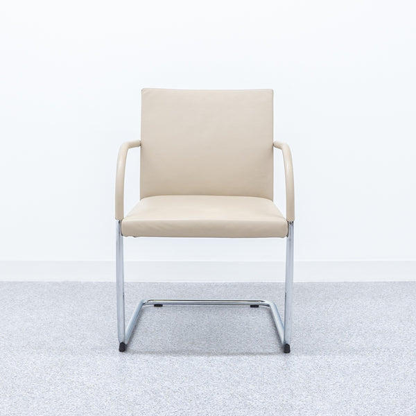Walter Knoll / George Cantilever Chair