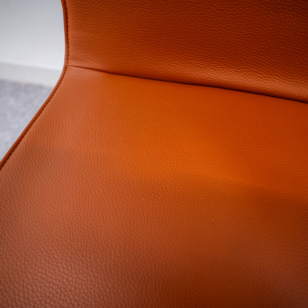Walter Knoll / GIO
