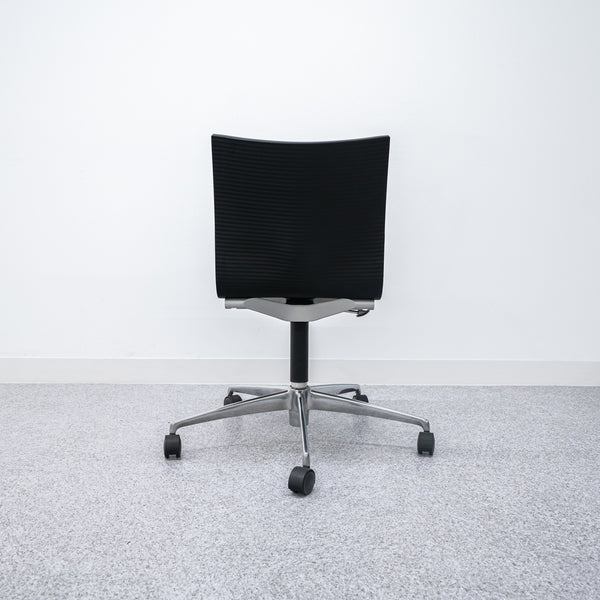 Engelbrechts / Chairik Chair XL