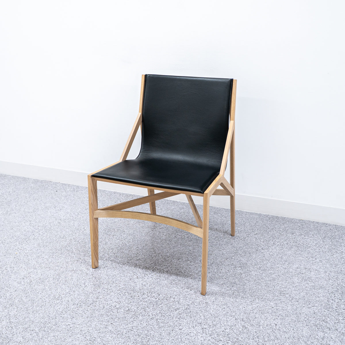 Cassina / 471 PILOTTA – Back to the Furniture