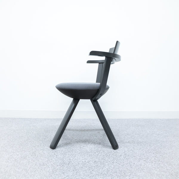 artek / RIVAL CHAIR