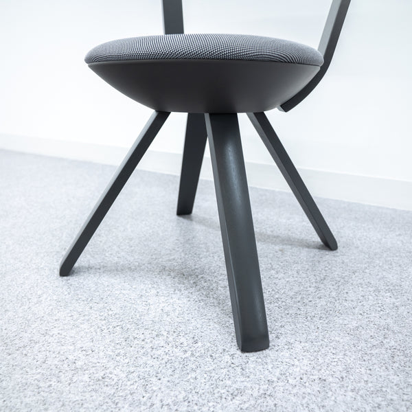artek / RIVAL CHAIR