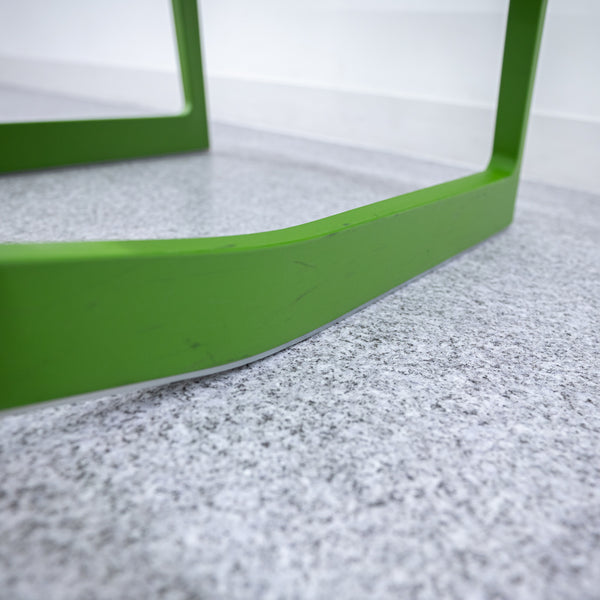 Vitra / Tip Ton
