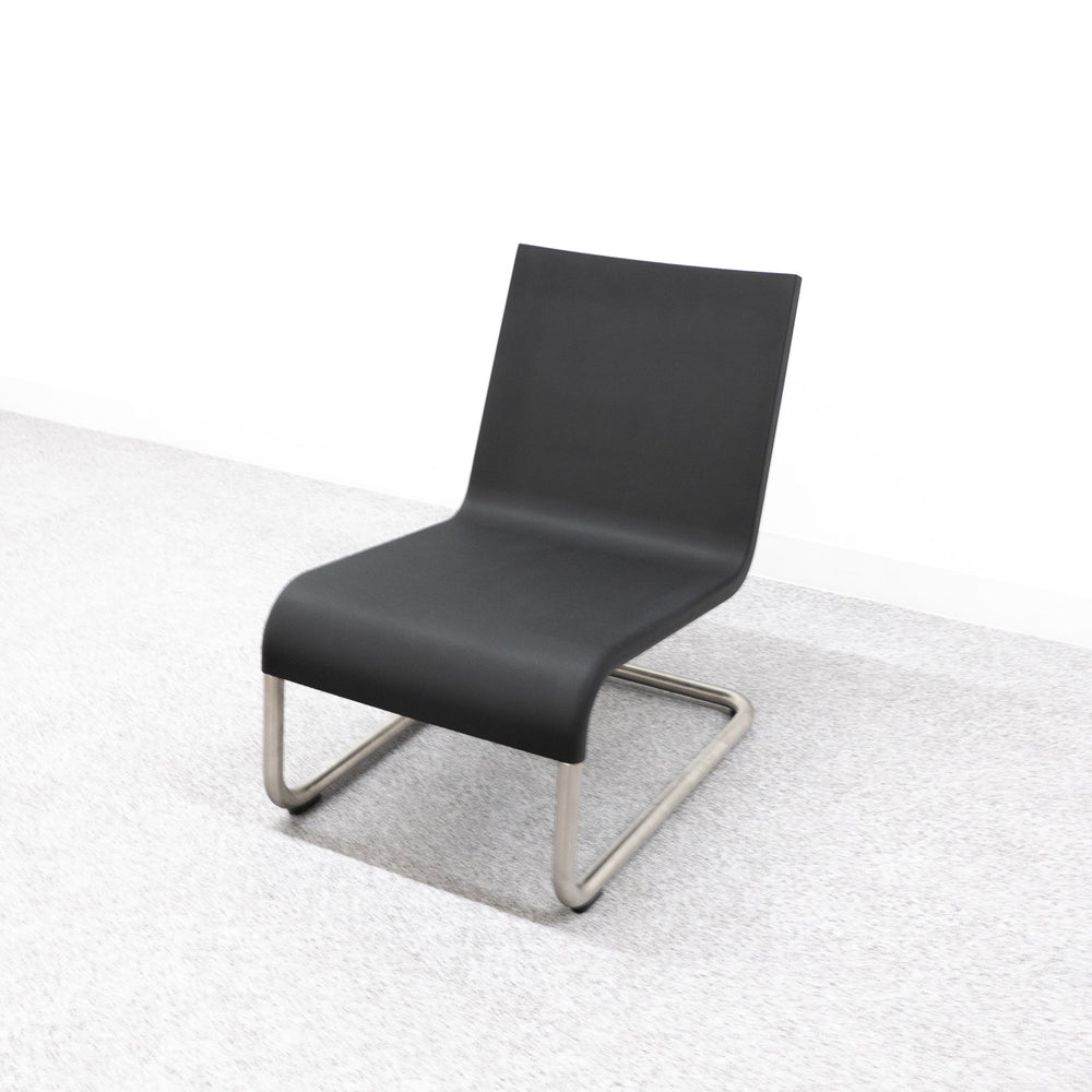 vitra 06 ゼロシックス　ラウンジチェア　ブラック Vitra / .06 – Back to the Furniture