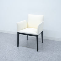 【展示品】Andreu World / Next Armchair / アンドリューワールド