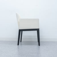 【展示品】Andreu World / Next Armchair / アンドリューワールド