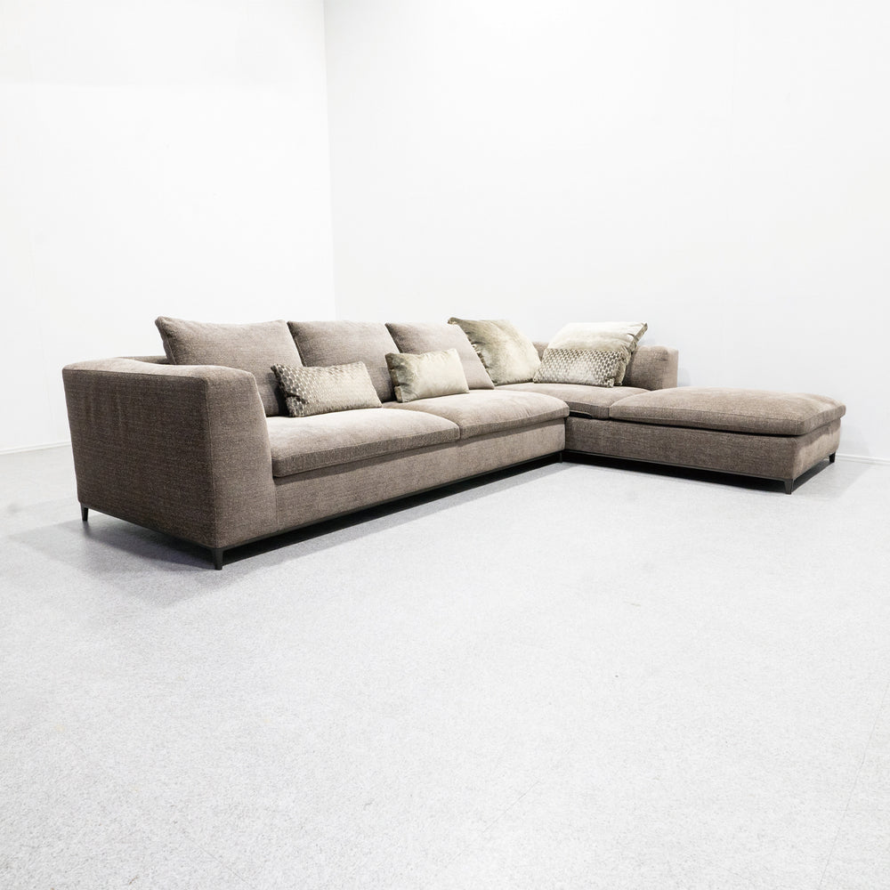 B&B ITALIA / MICHEL CLUB