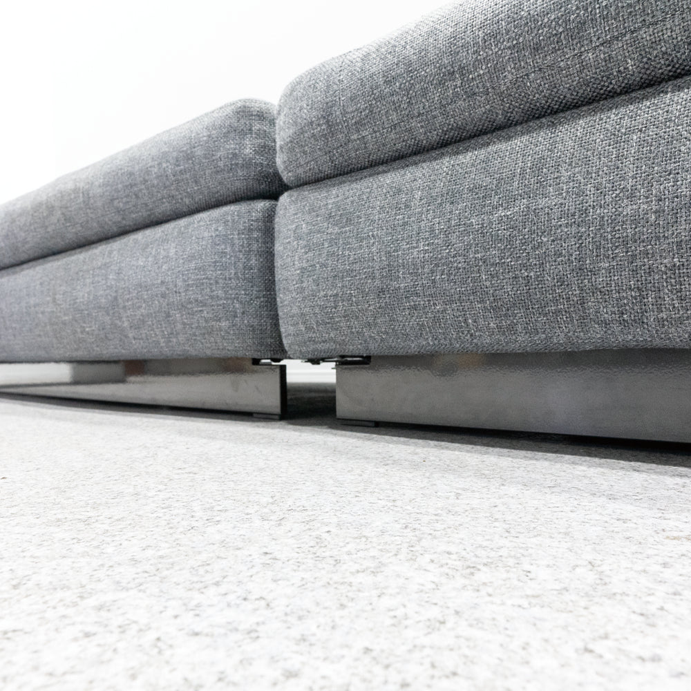 Minotti /  YANG