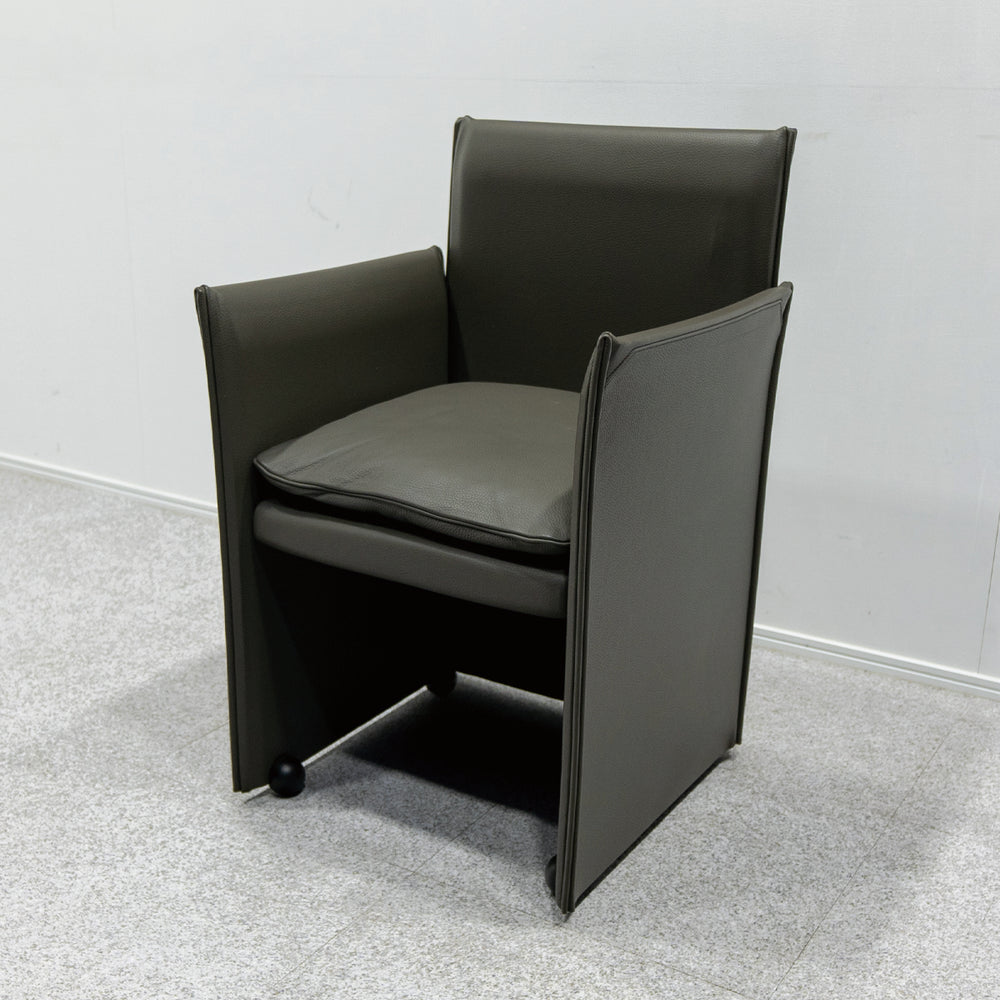Cassina / 401 BREAK