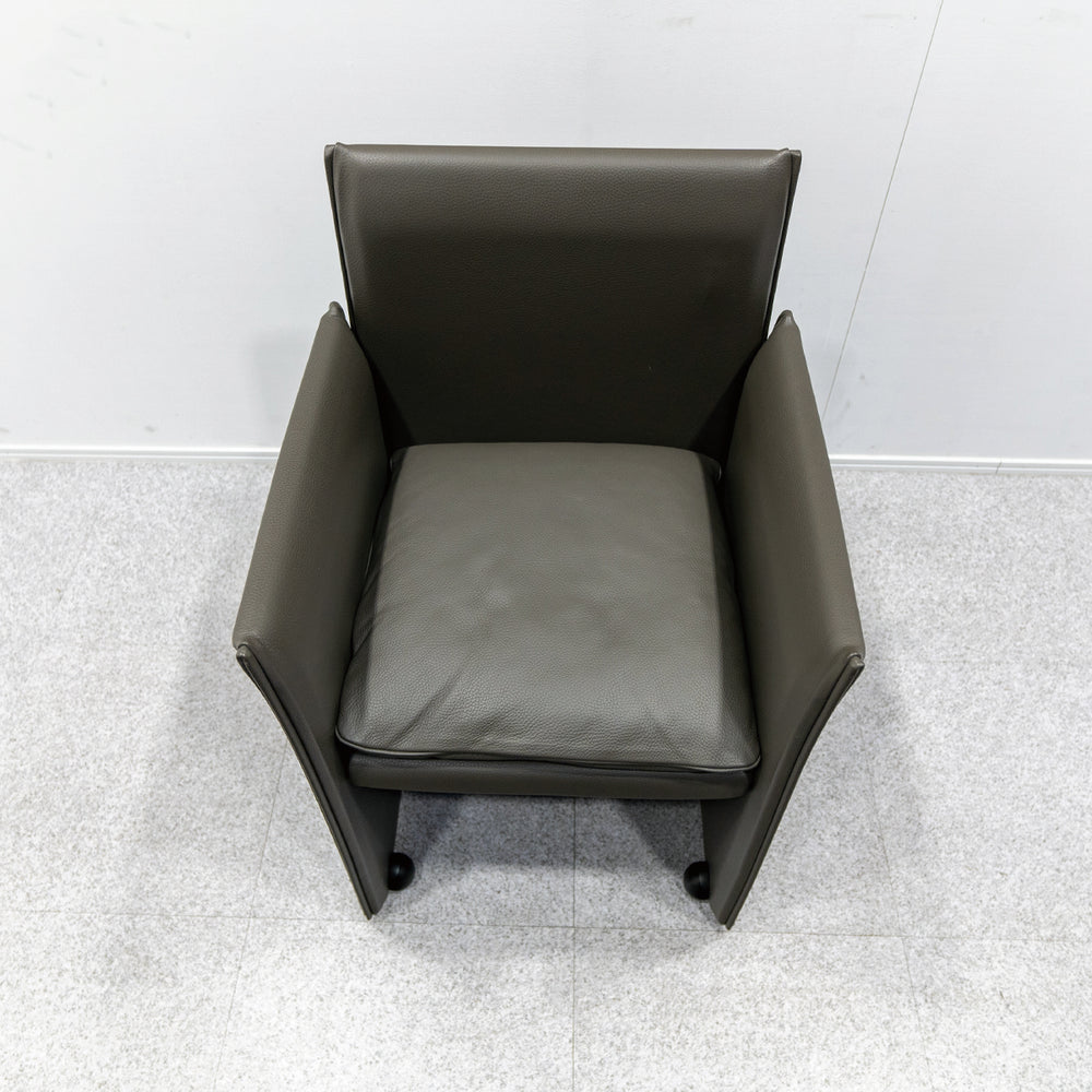 Cassina / 401 BREAK