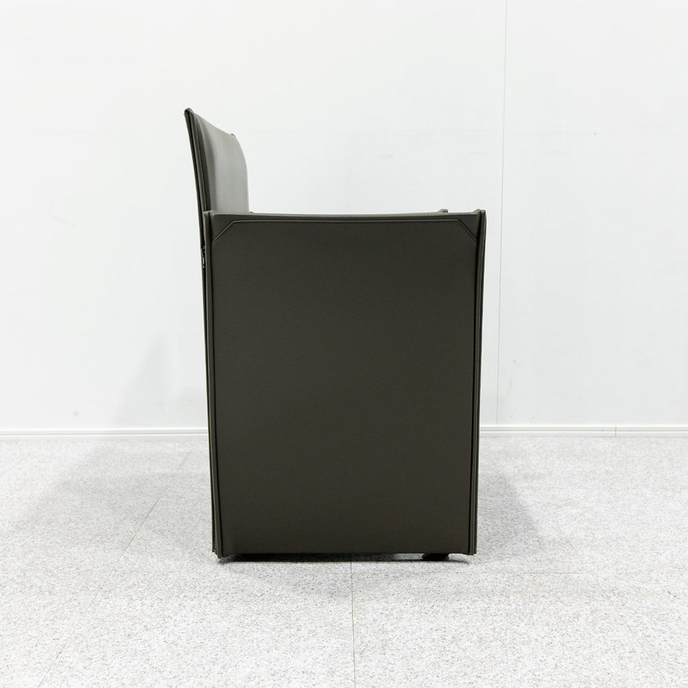 Cassina / 401 BREAK