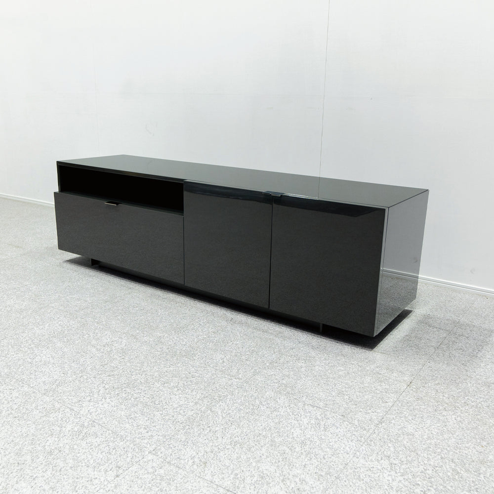 Minotti / HARVEY LINE HI-FI H53