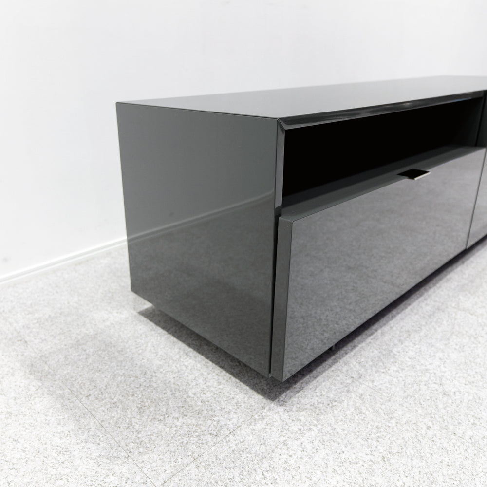 Minotti / HARVEY LINE HI-FI H53