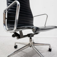 Herman Miller / Eames Aluminum Group Executive Chair