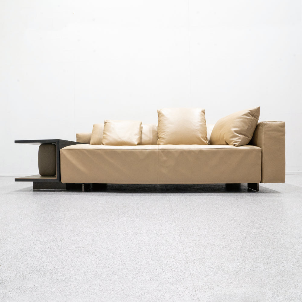 Poltrona Frau / Bullit