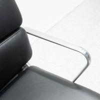 Herman Miller / EAMES SOFT PAD GROUP MANAGEMENT CHAIR