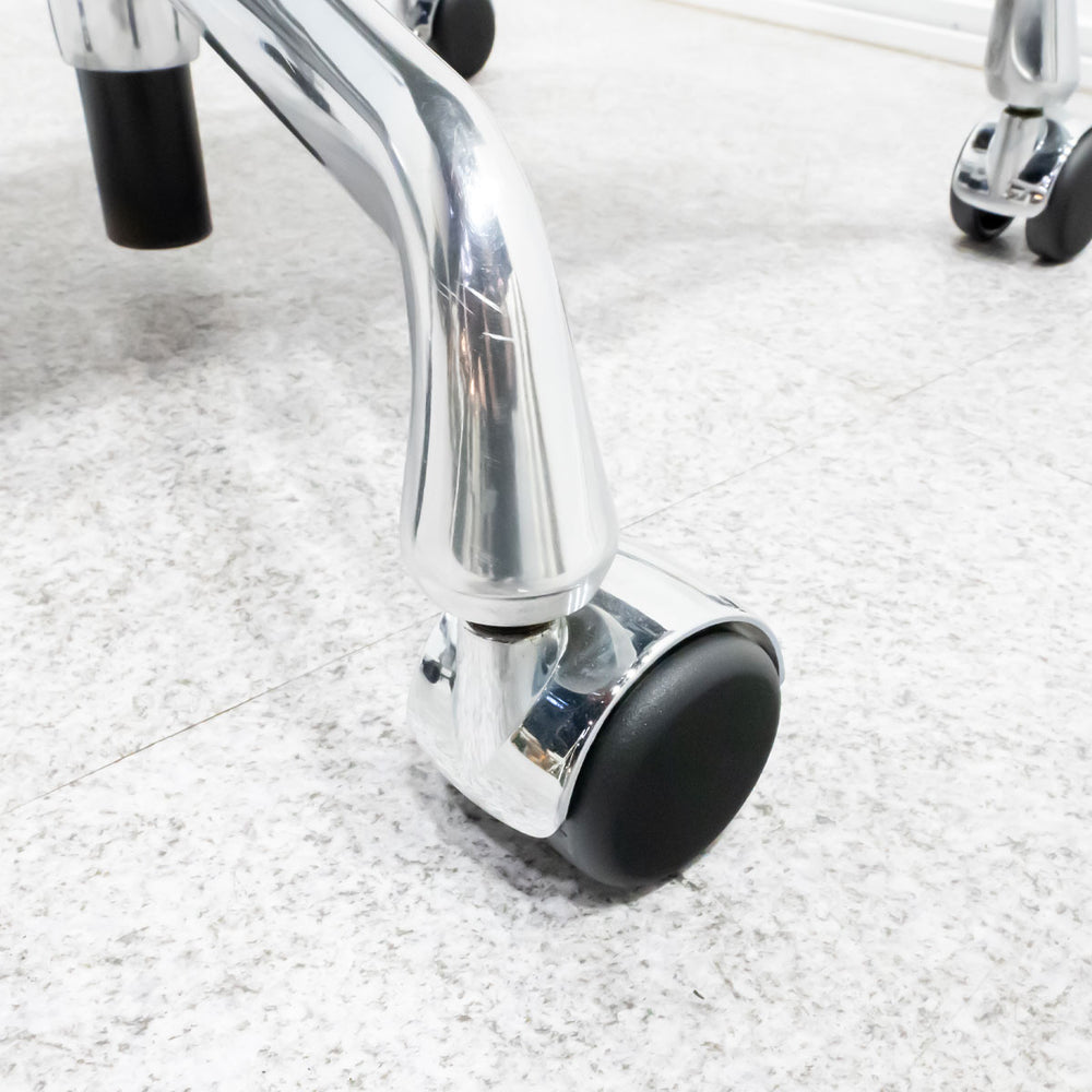 Herman Miller / Eames Aluminum Group Chair