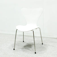 FRITZ HANSEN / SERIES 7 CHAIR