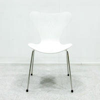 FRITZ HANSEN / SERIES 7 CHAIR