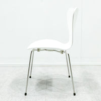 FRITZ HANSEN / SERIES 7 CHAIR