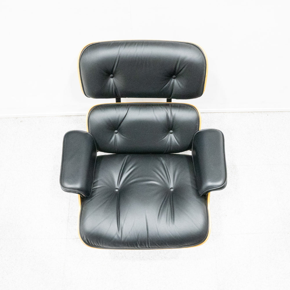 Herman Miller / Eames Lounge Chair and Ottoman