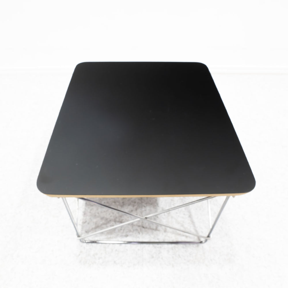 Herman Miller / Eames Wire Base Table