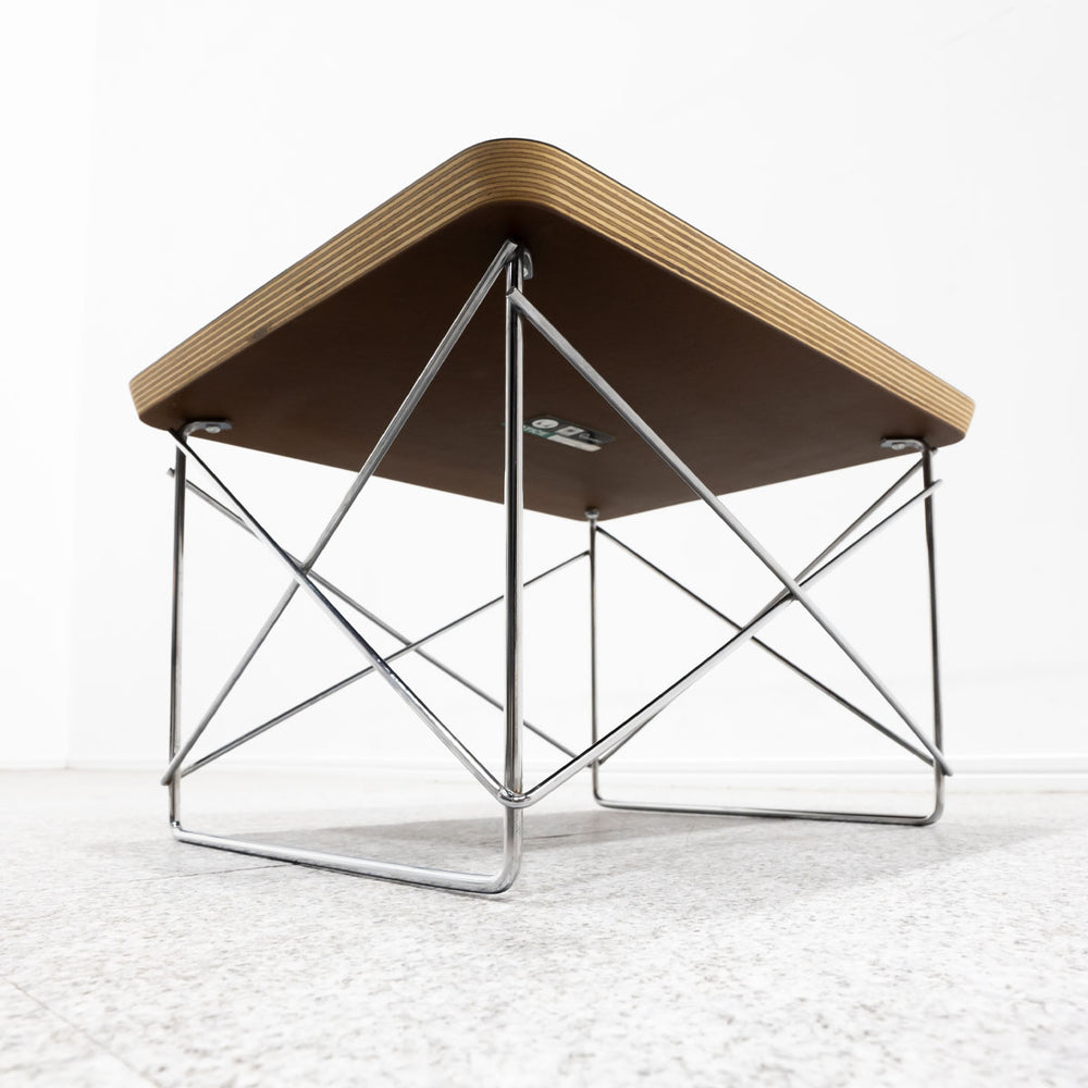 Herman Miller / Eames Wire Base Table